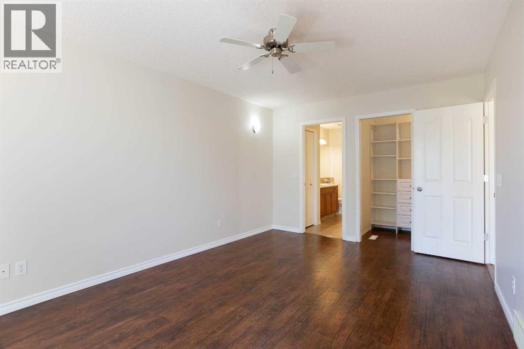 612 Riverside Boulevard NW - 17