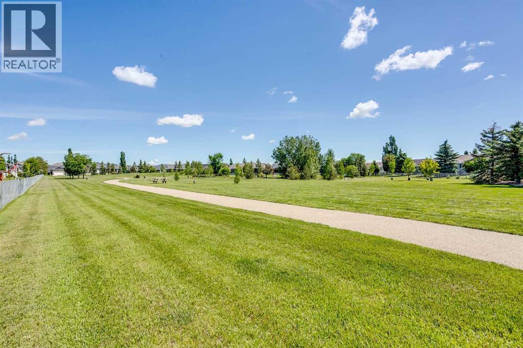612 Riverside Boulevard NW - 36