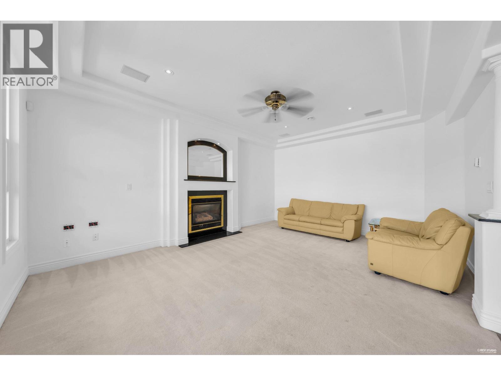 6091 SELMA AVENUE, Burnaby
