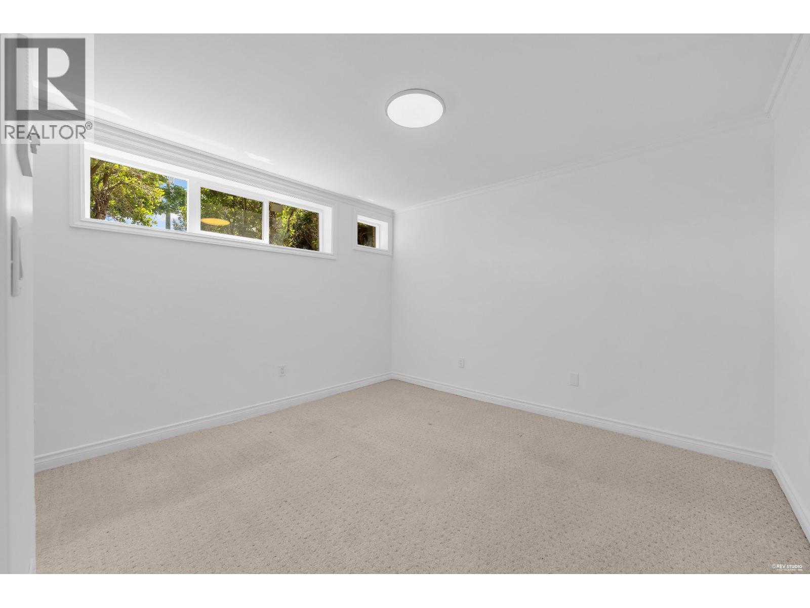 6091 SELMA AVENUE, Burnaby