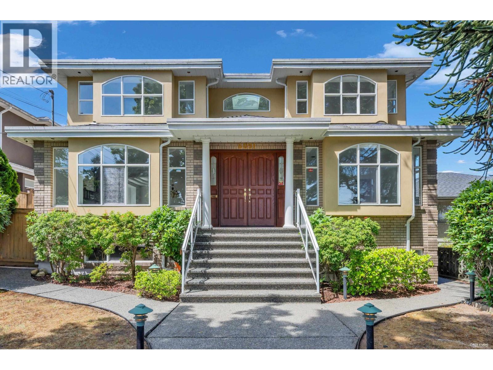 6091 SELMA AVENUE, Burnaby