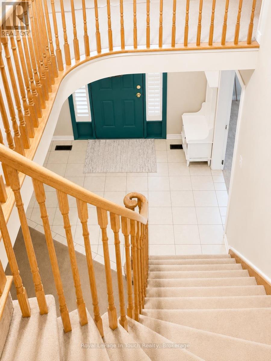 384 KELLER DRIVE - Image 10