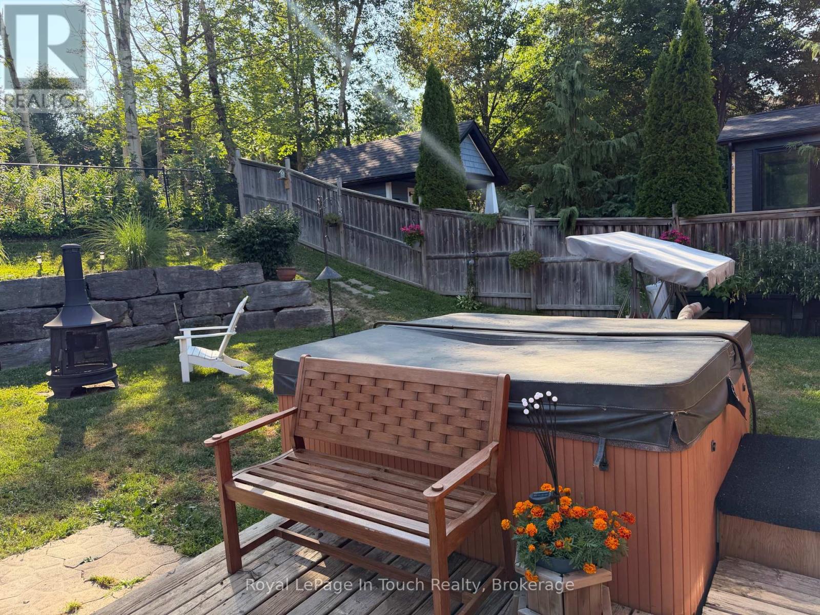 384 KELLER DRIVE - Image 21