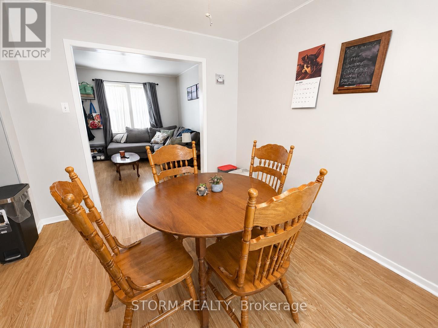 456 4TH STREET W - 10