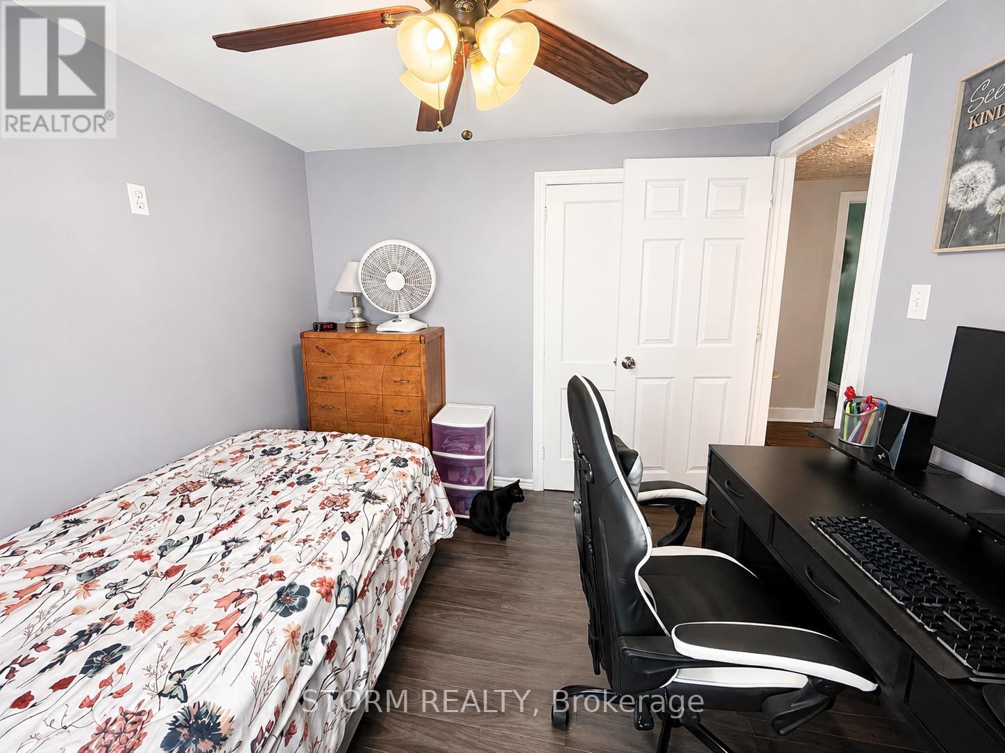 456 4TH STREET W - 22