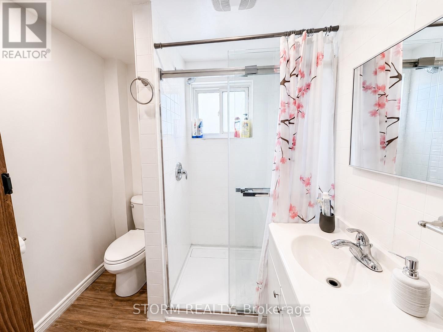 456 4TH STREET W - 23