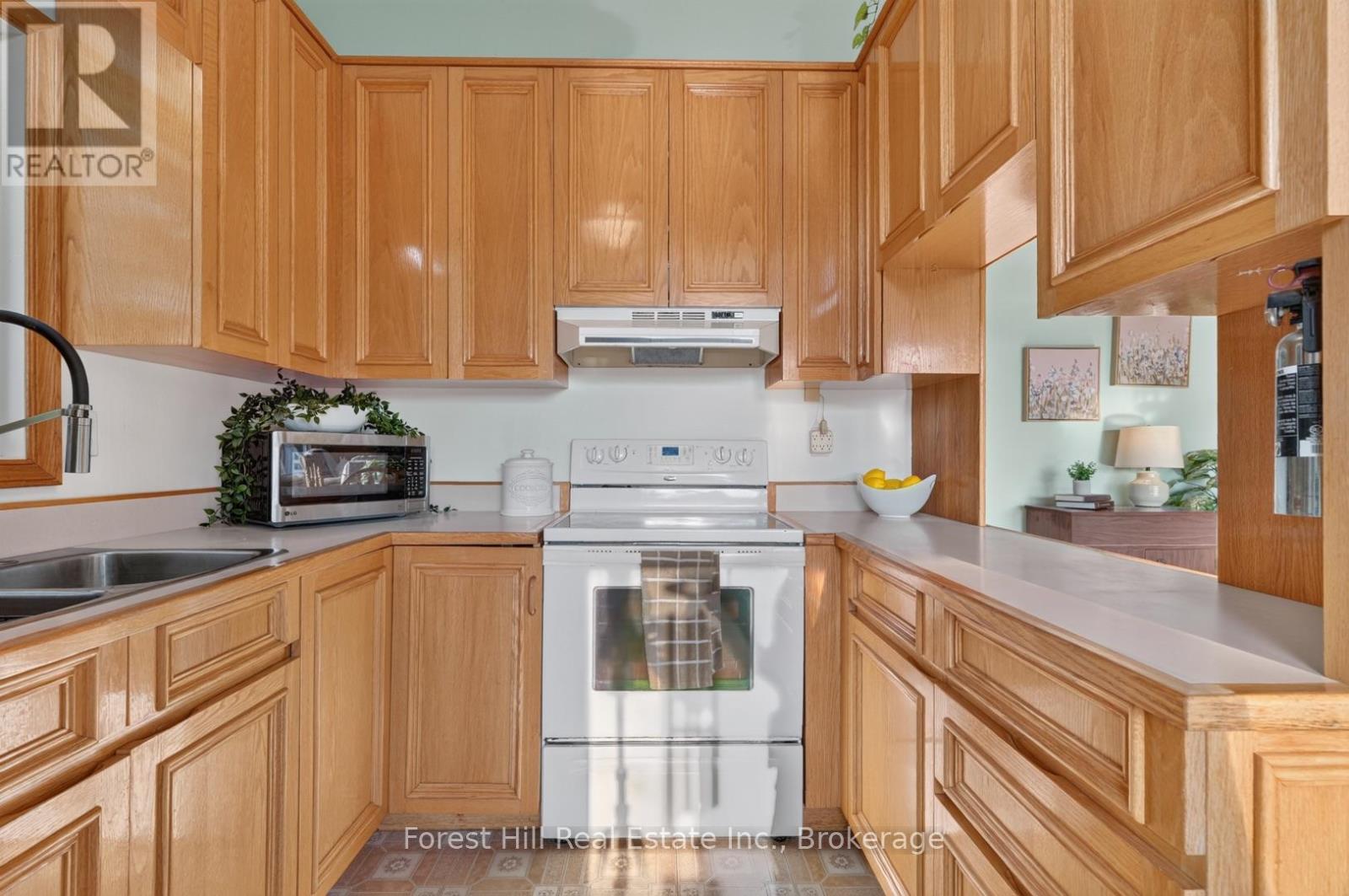 1117 MAIN STREET - Image 10