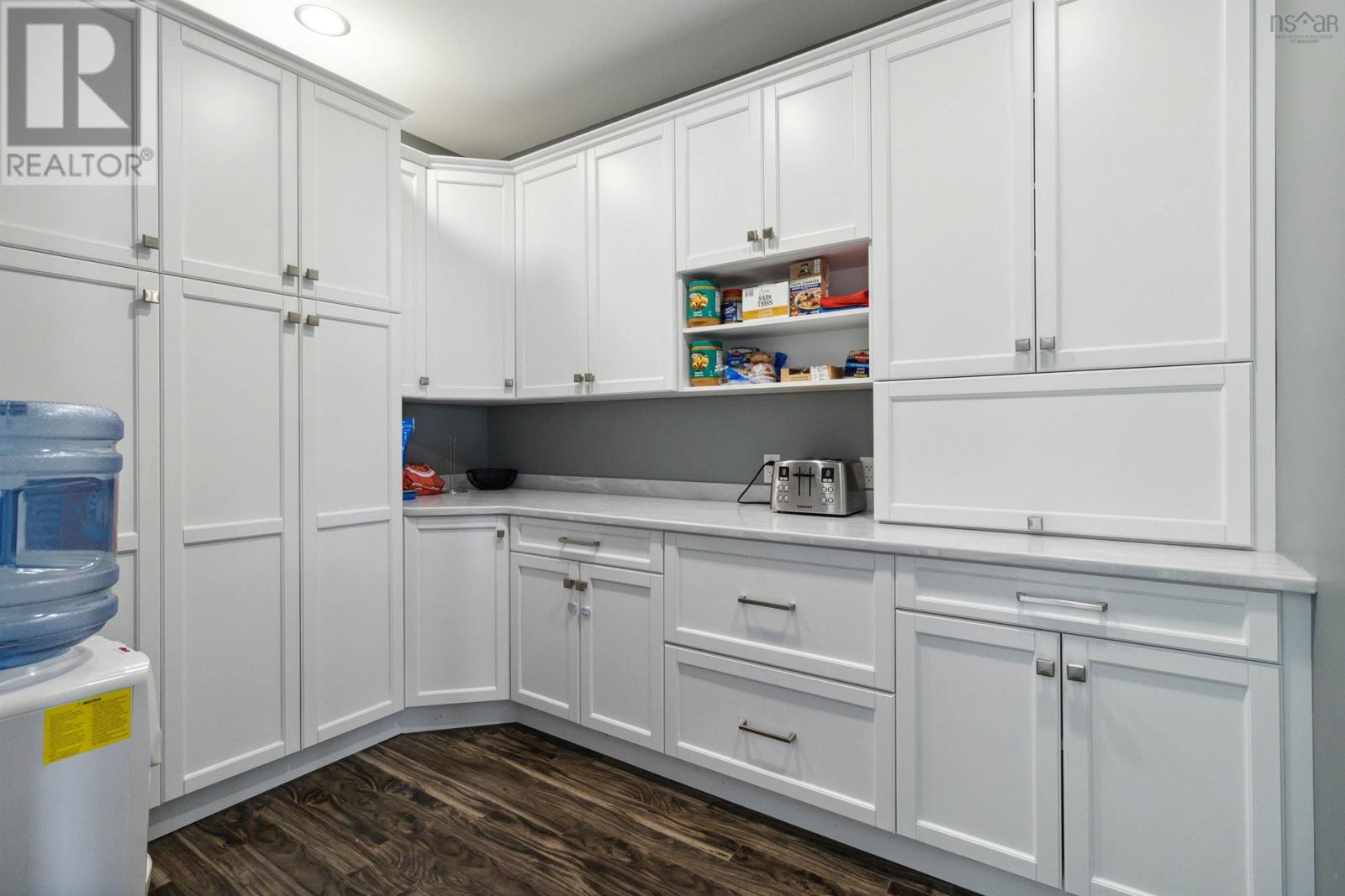 1112 Sandy Point Road - 10