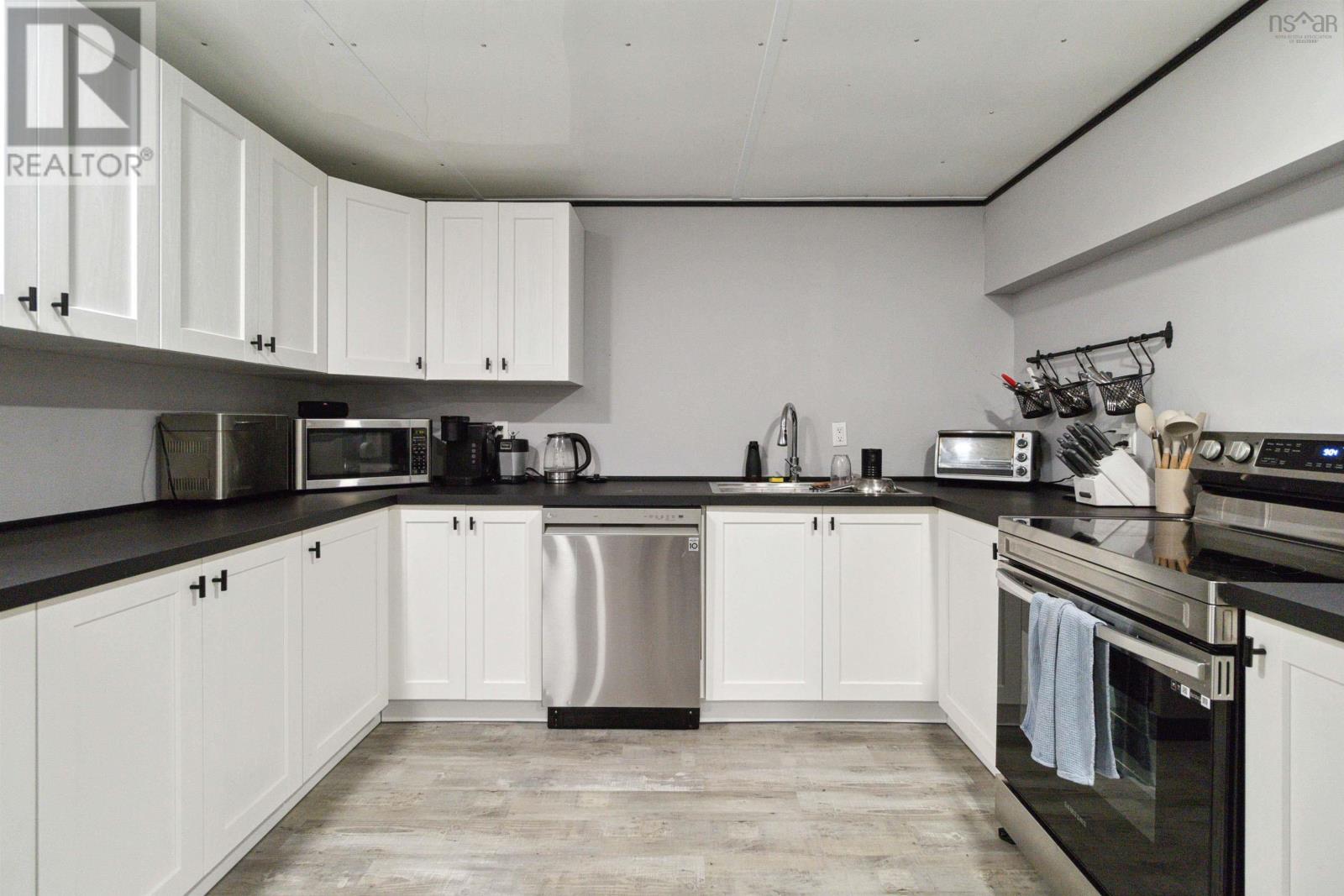1112 Sandy Point Road - 40