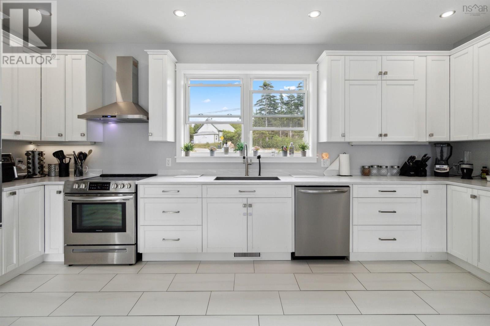 1112 Sandy Point Road - 9