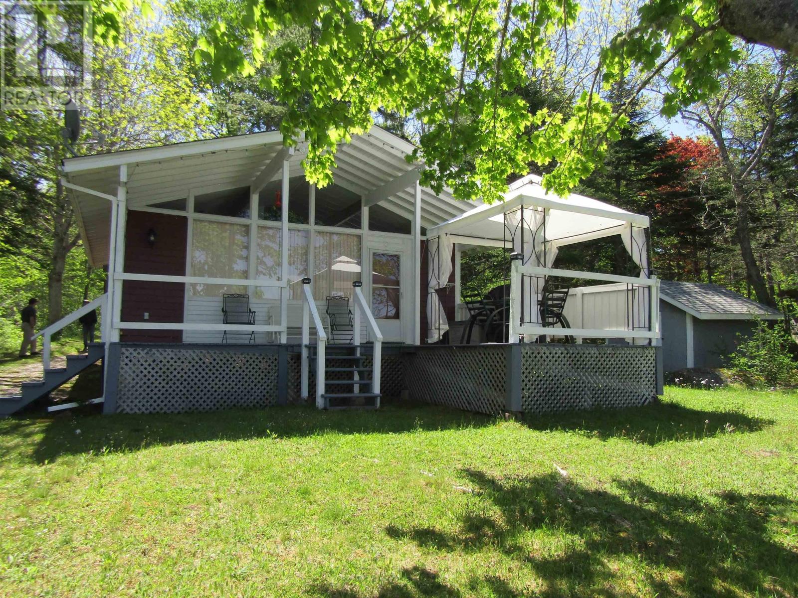 70 Sefferns Lake Drive - 5