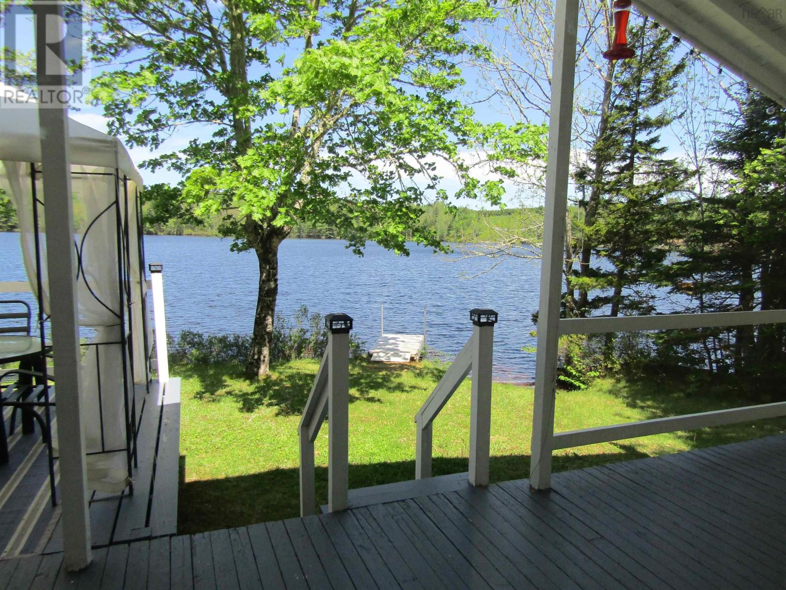 70 Sefferns Lake Drive - 26