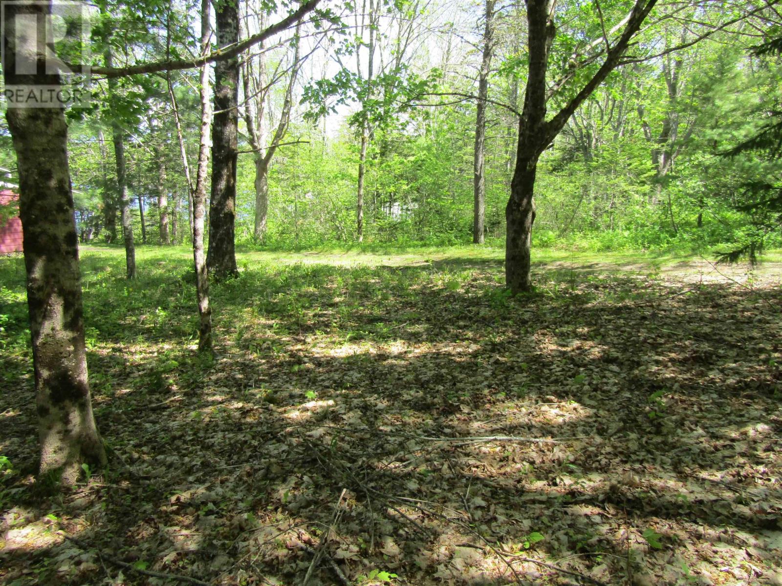 70 Sefferns Lake Drive - 9