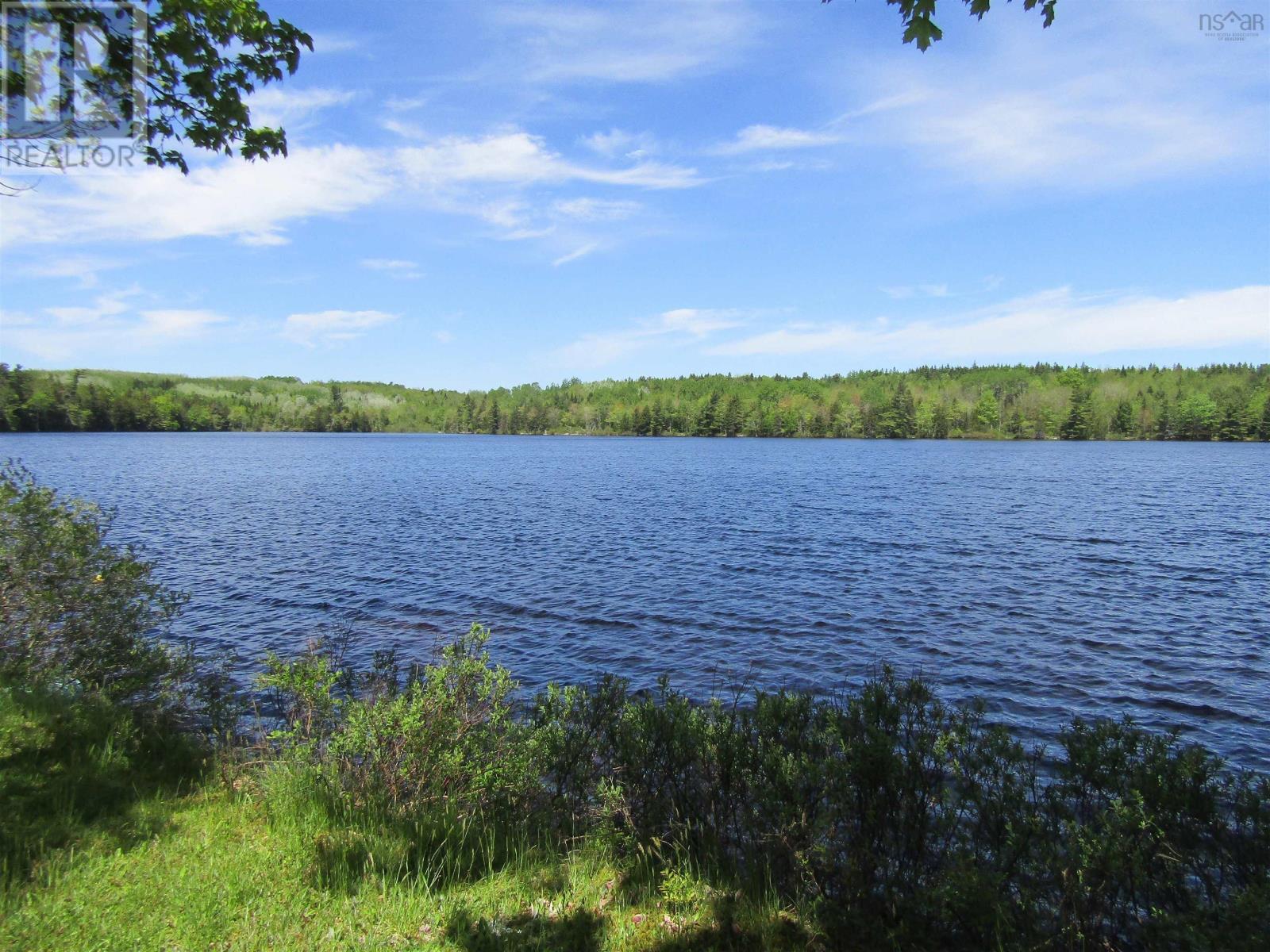 70 Sefferns Lake Drive - 4