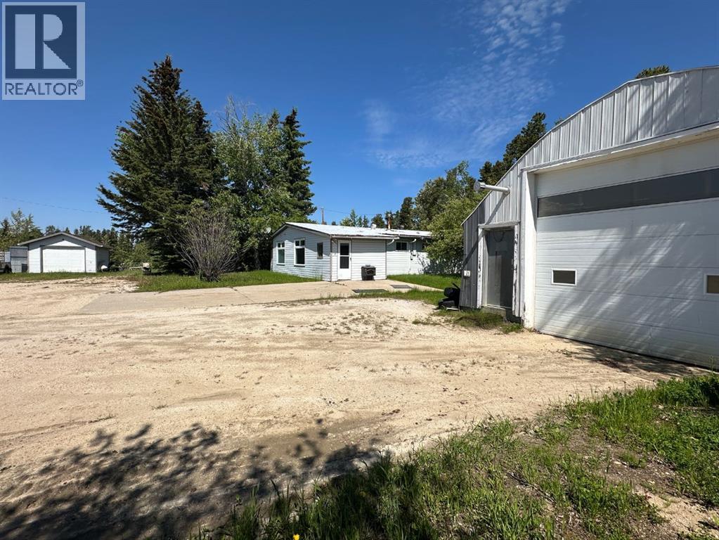 5132 Swan Crescent — photo 11