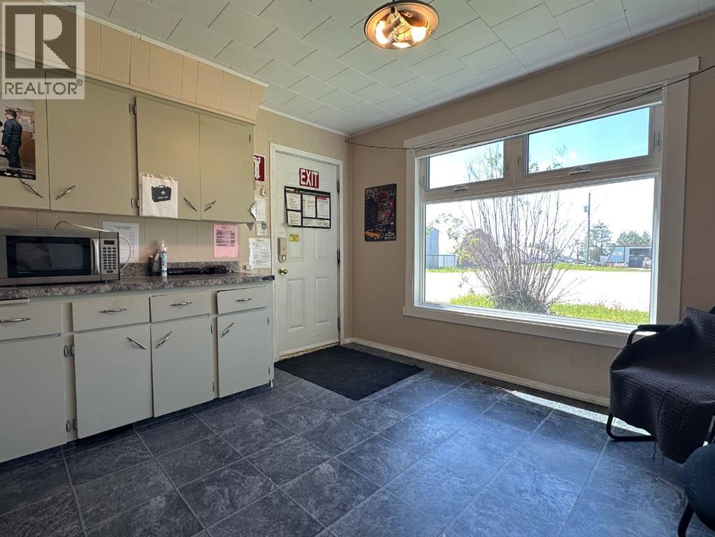 5132 Swan Crescent — photo 15