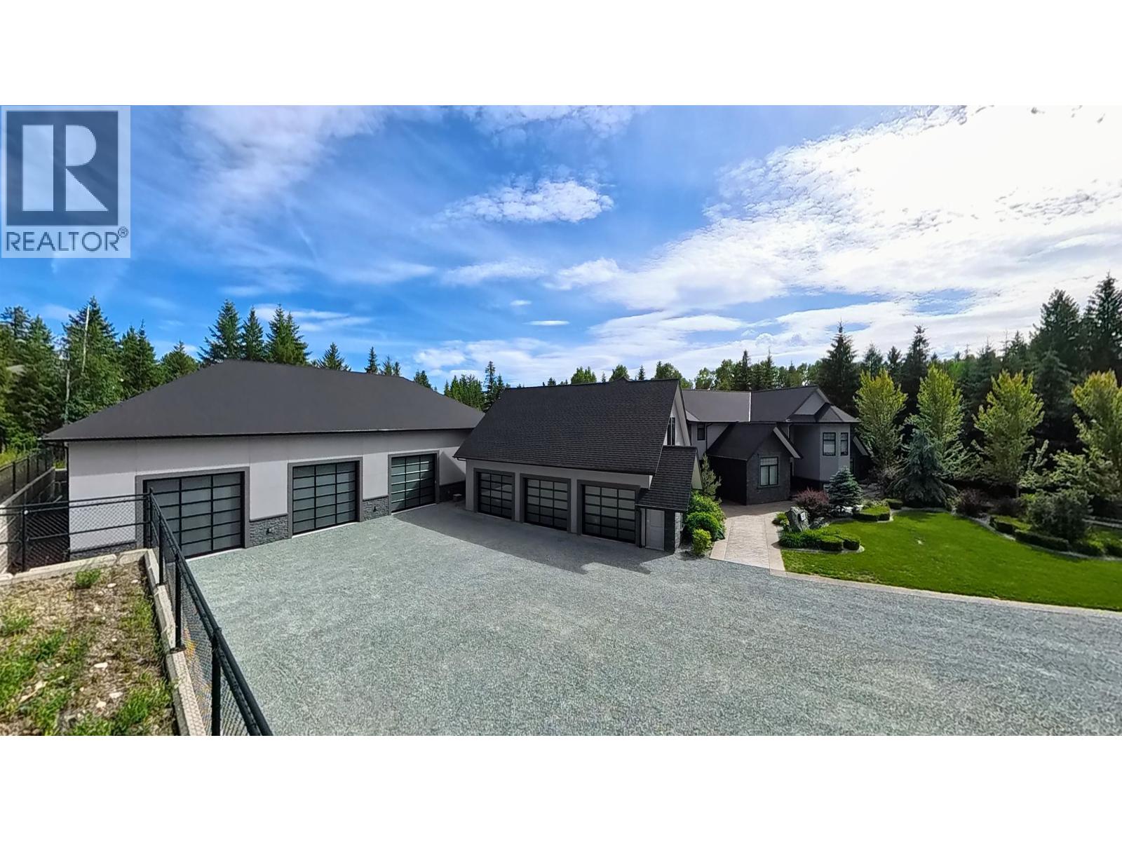 Primary bedroom of 3985 EVA PLACE · Prince George, BC