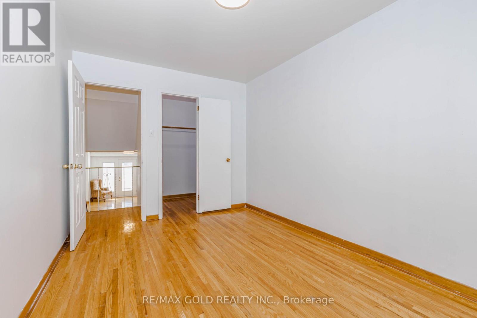 38 ACHILL CRESCENT - 22