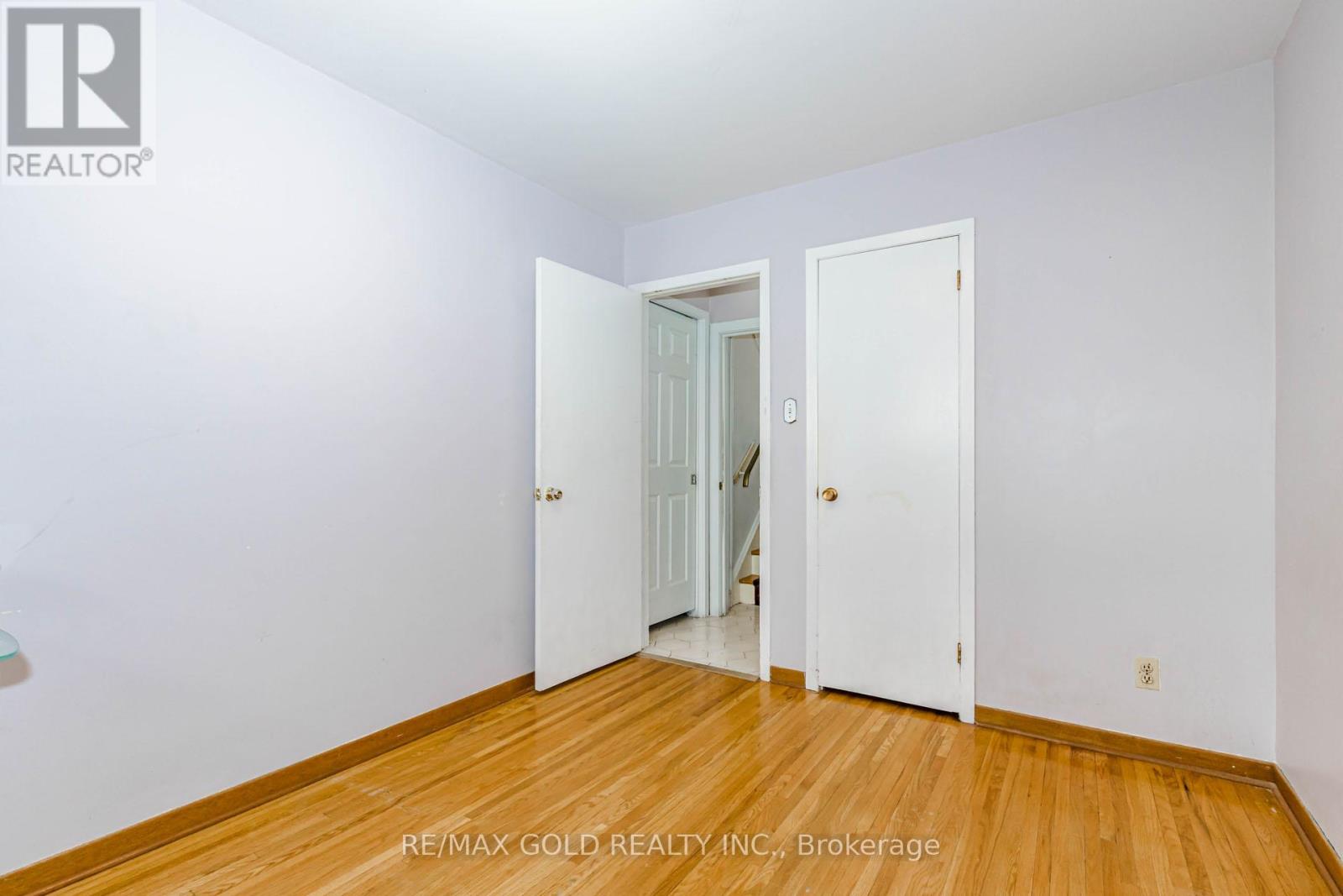 38 ACHILL CRESCENT - 31