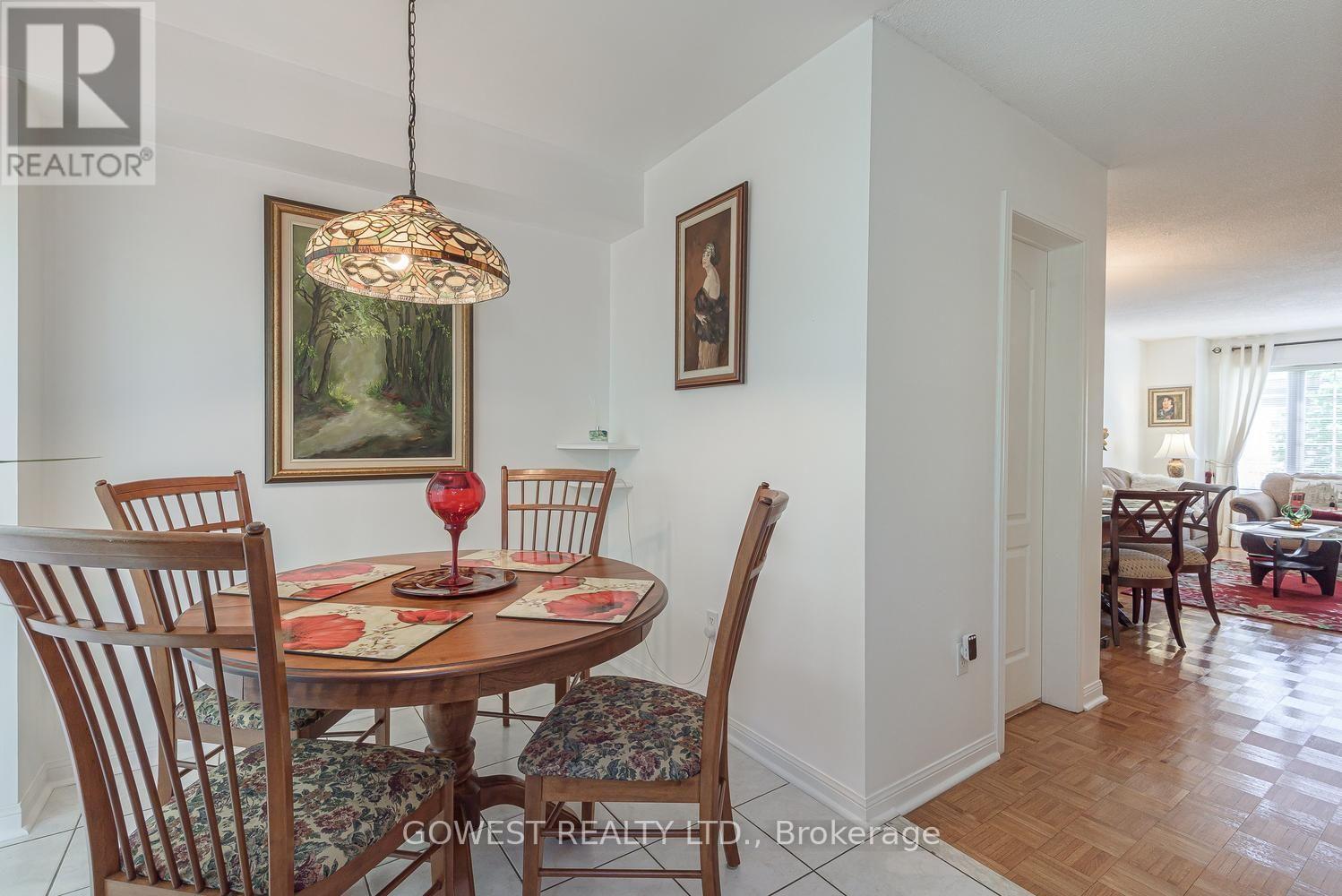 #14 80 ACORN PLACE - 13