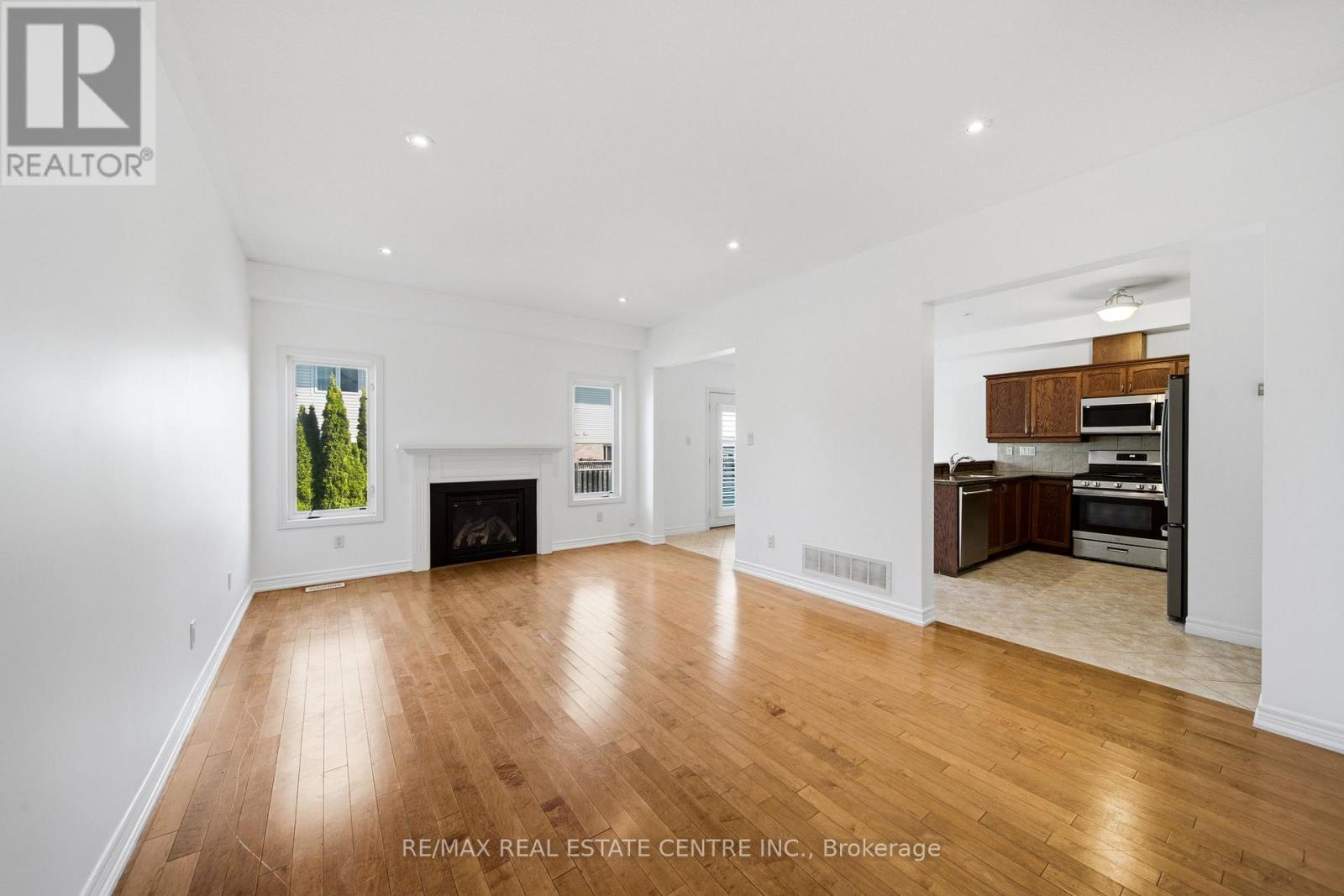 #32 441 STONEHENGE DRIVE - Image 16