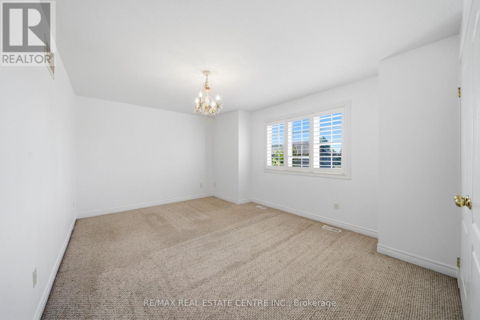 #32 441 STONEHENGE DRIVE - Image 28