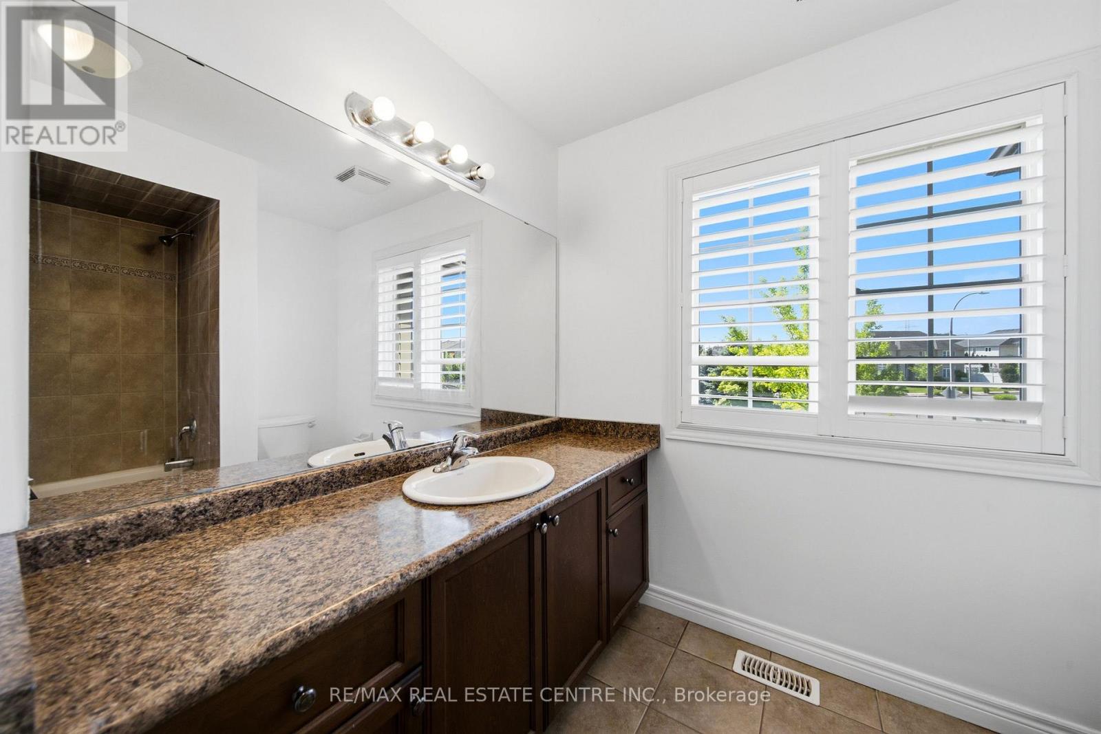 #32 441 STONEHENGE DRIVE - Image 29