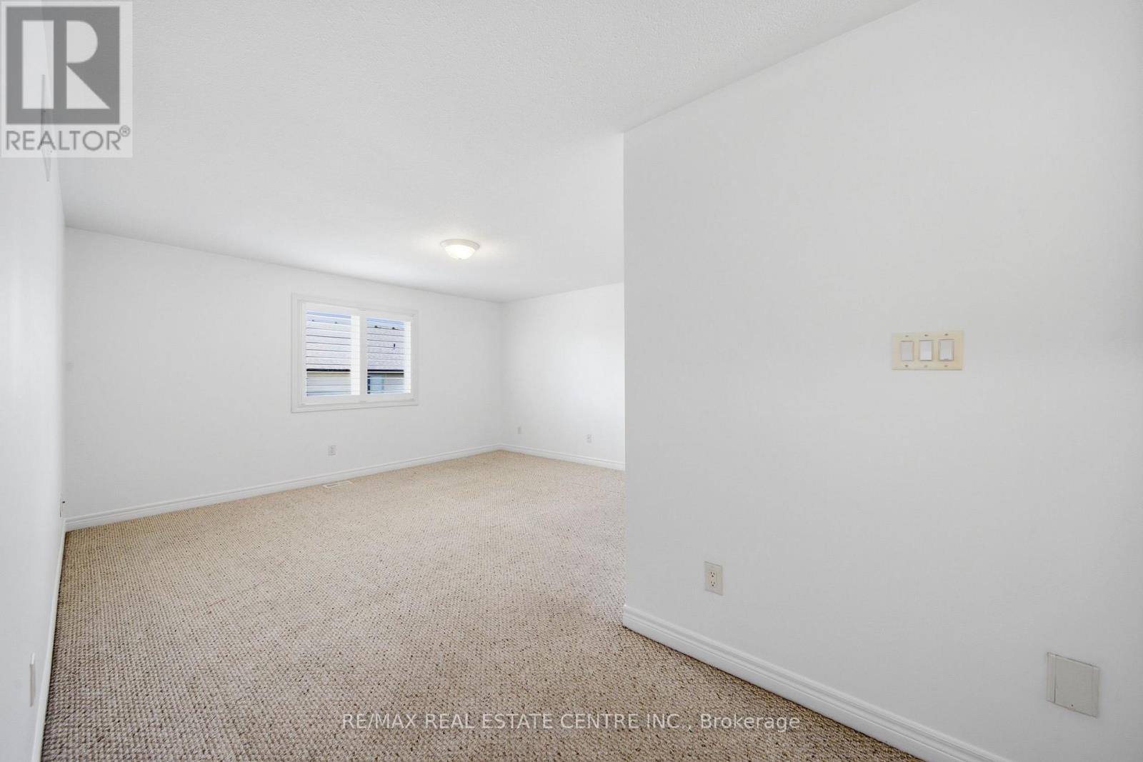 #32 441 STONEHENGE DRIVE - Image 34