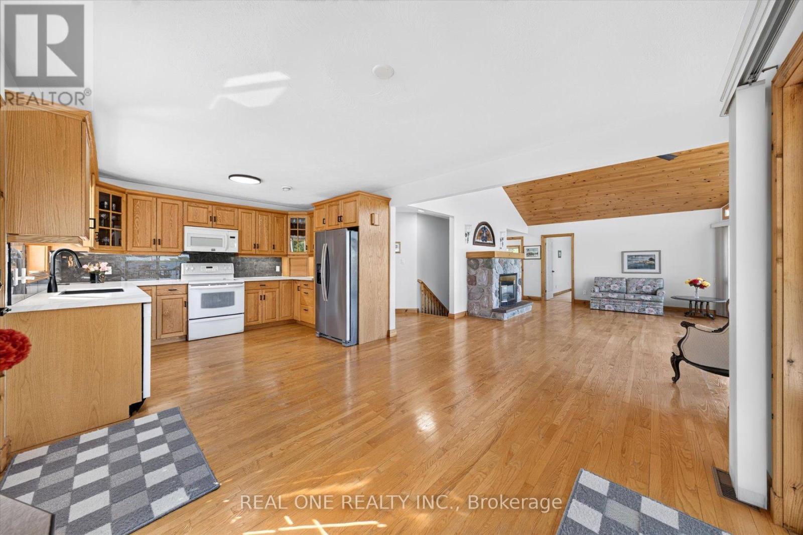 501219 GREY ROAD 1 ROAD - 23