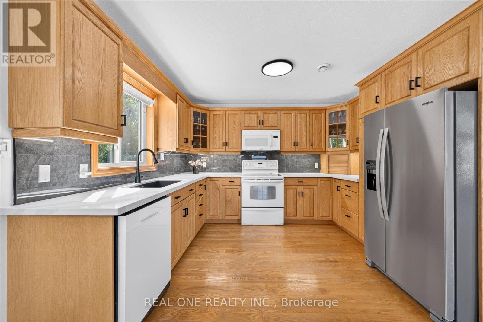501219 GREY ROAD 1 ROAD - 24