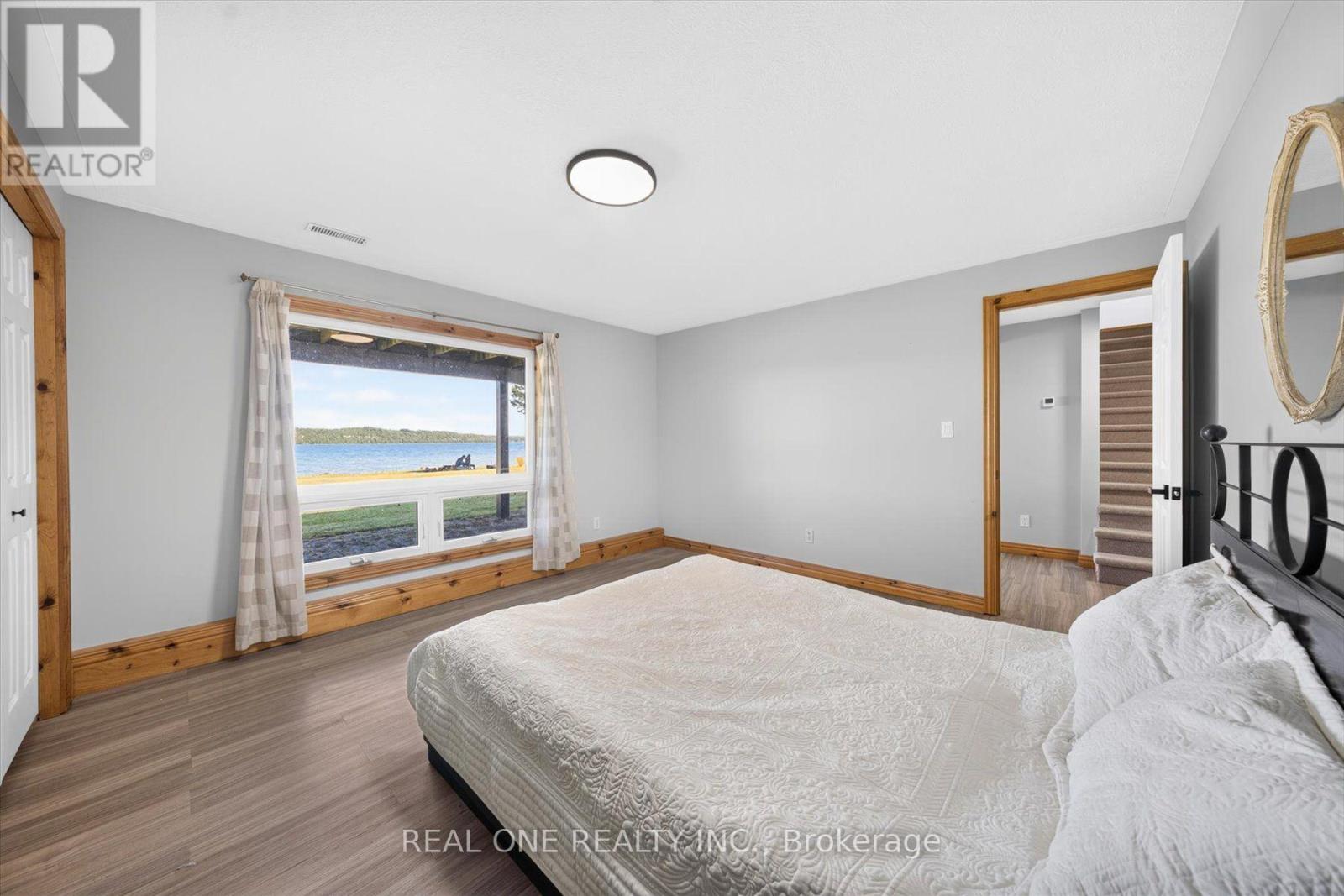 501219 GREY ROAD 1 ROAD - 37
