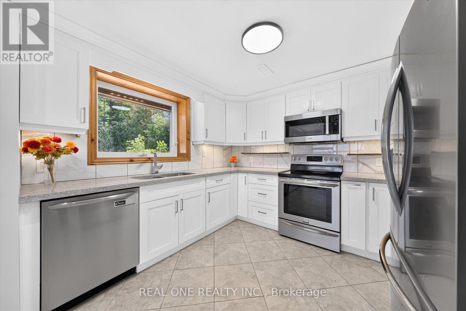 501219 GREY ROAD 1 ROAD - 41