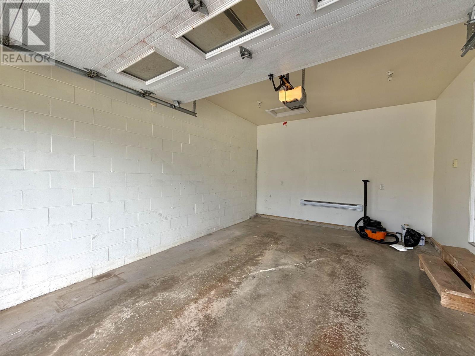 18 Parkman Drive - 34
