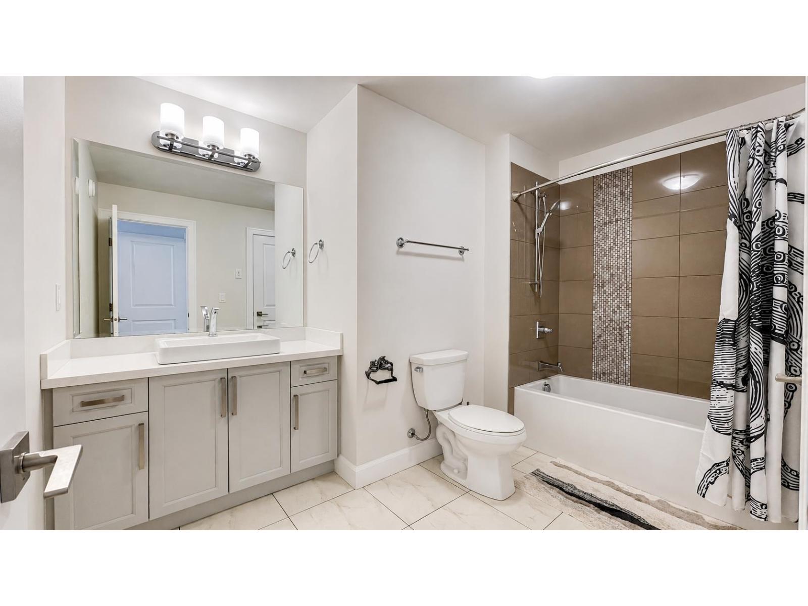 1445 STROMDAHL PLACE, Mt Woodside, Agassiz