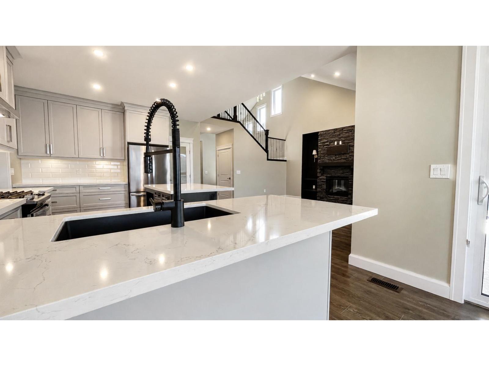 1445 STROMDAHL PLACE, Mt Woodside, Agassiz