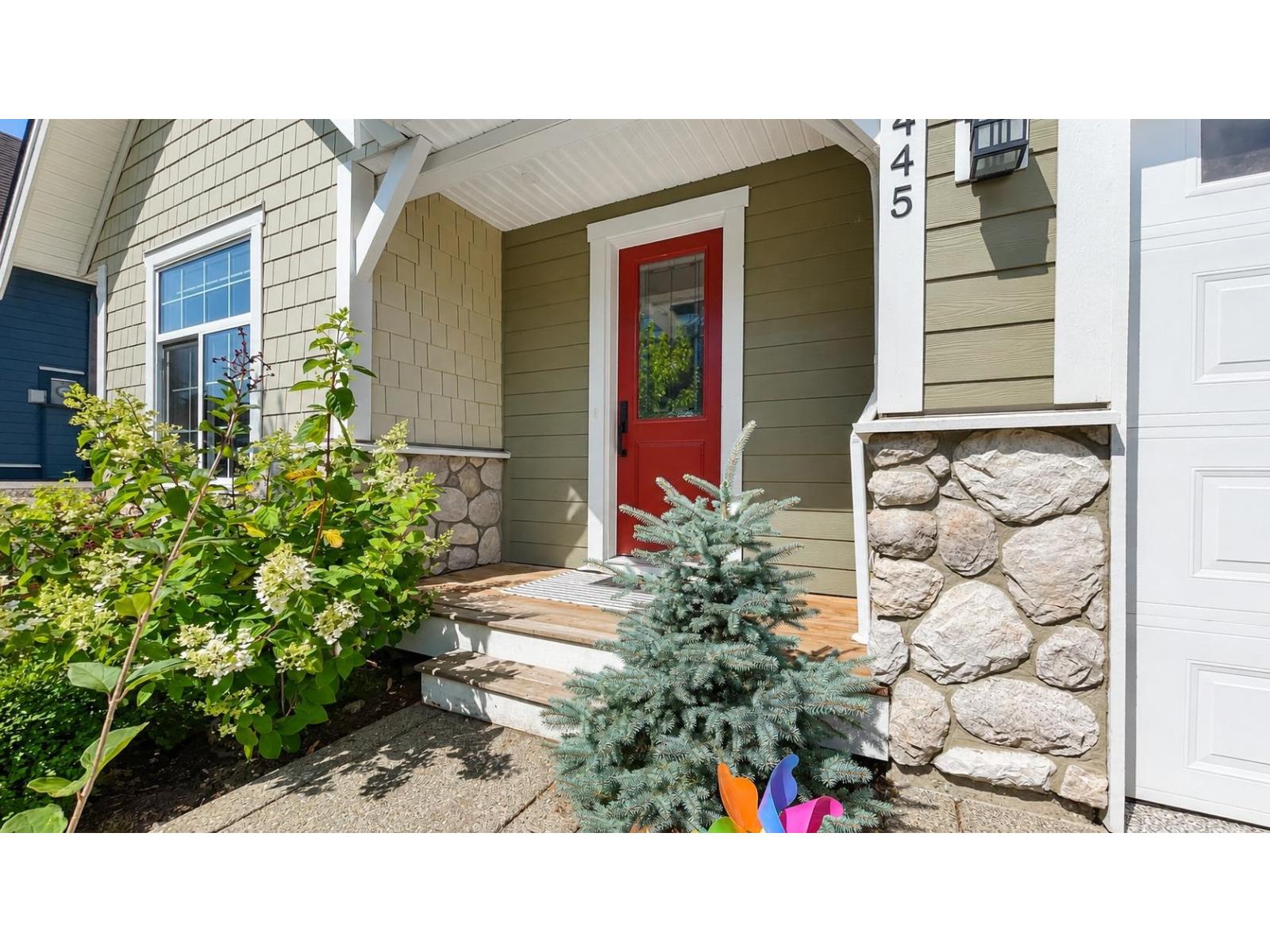 1445 STROMDAHL PLACE, Mt Woodside, Agassiz