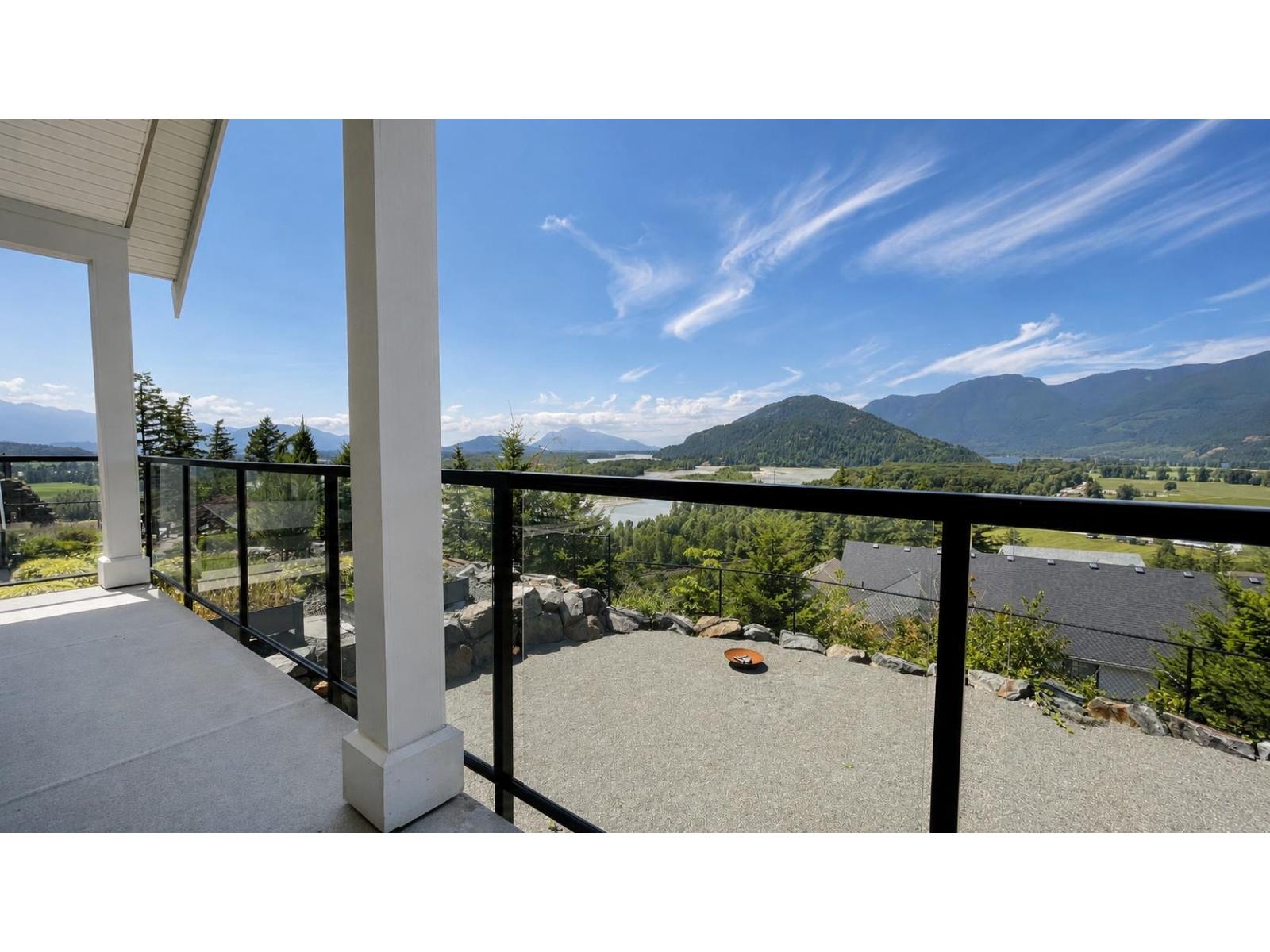 1445 STROMDAHL PLACE, Mt Woodside, Agassiz