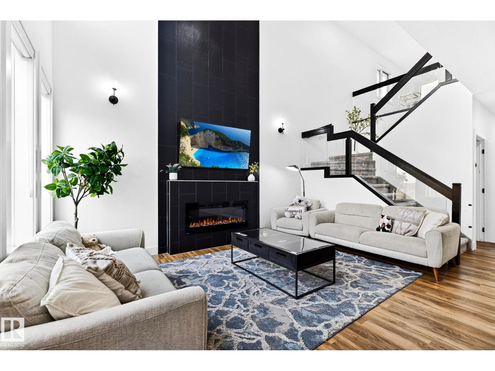 423 42 ST SW - 13