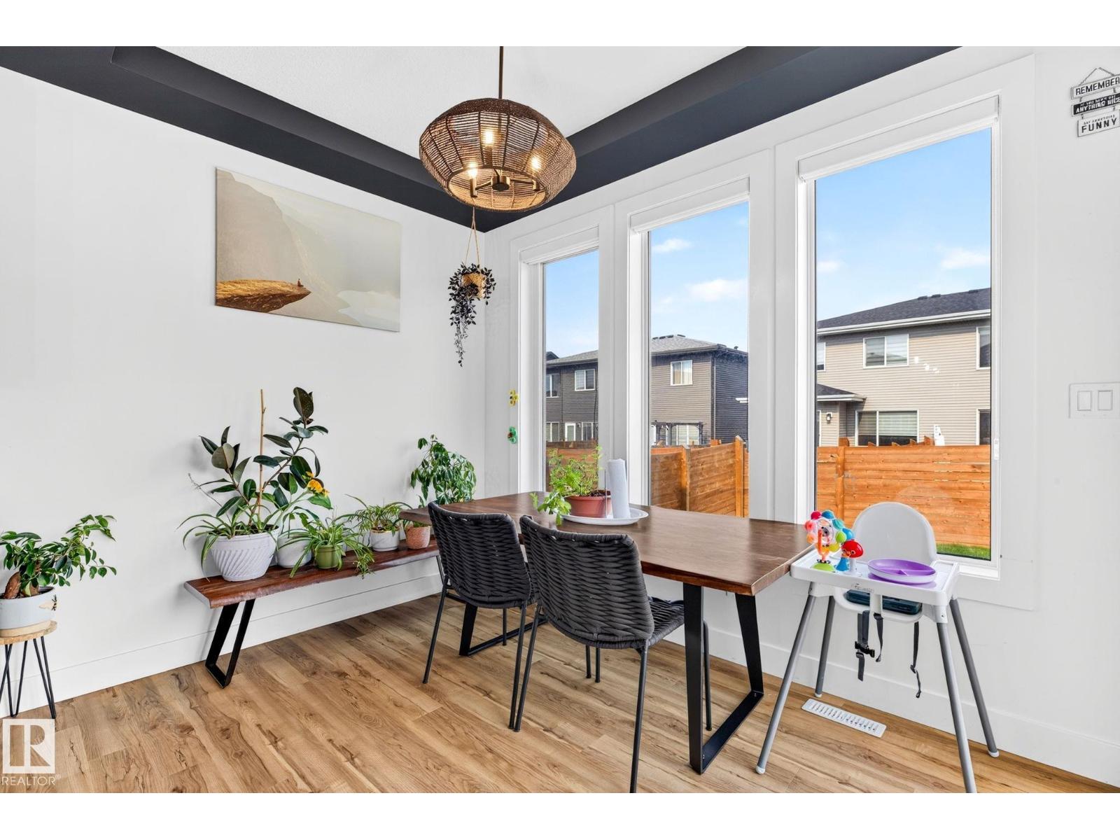 423 42 ST SW - 17