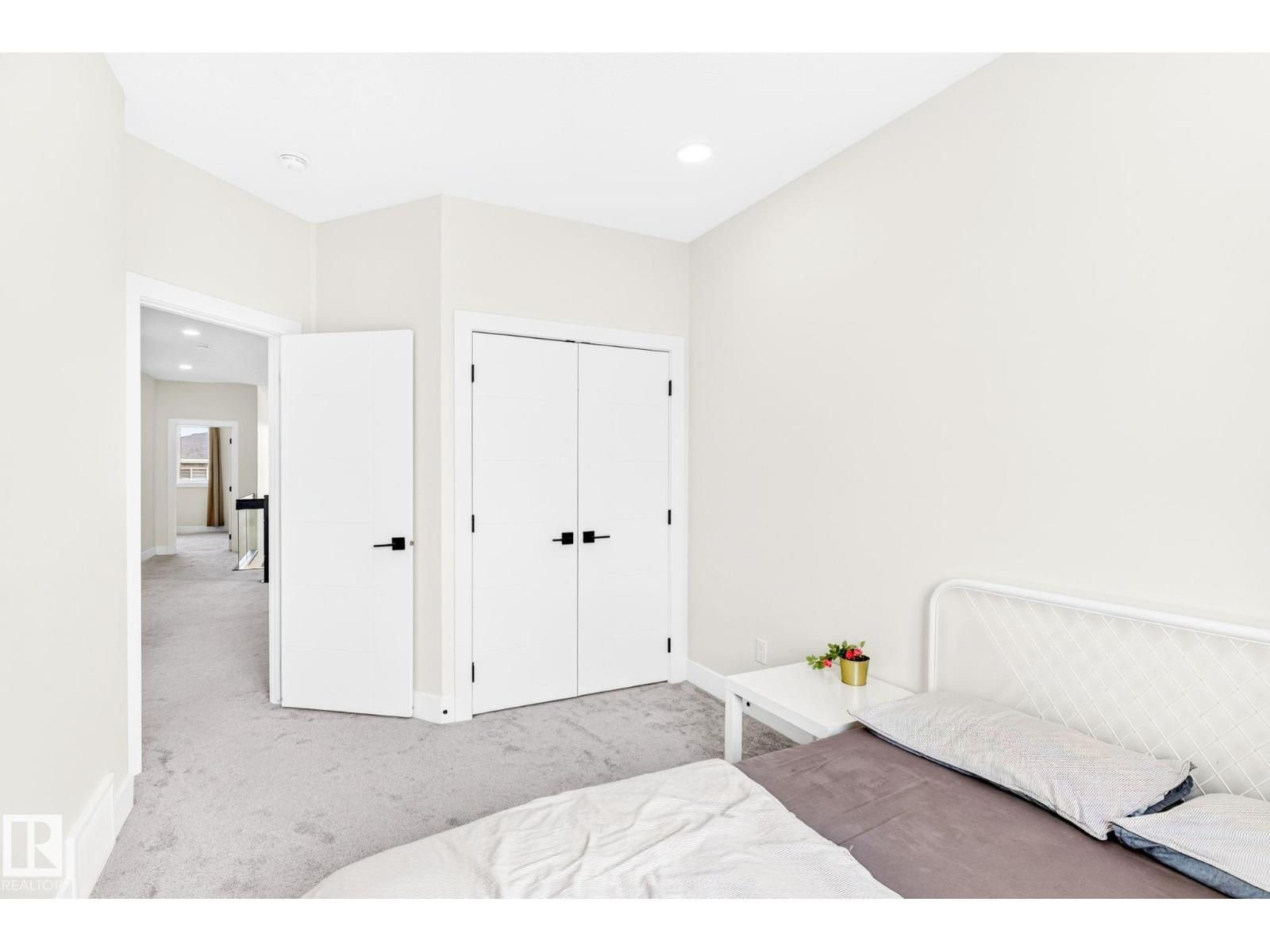 423 42 ST SW - 34