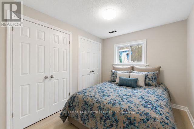 93 RONALD AVENUE - Image 18