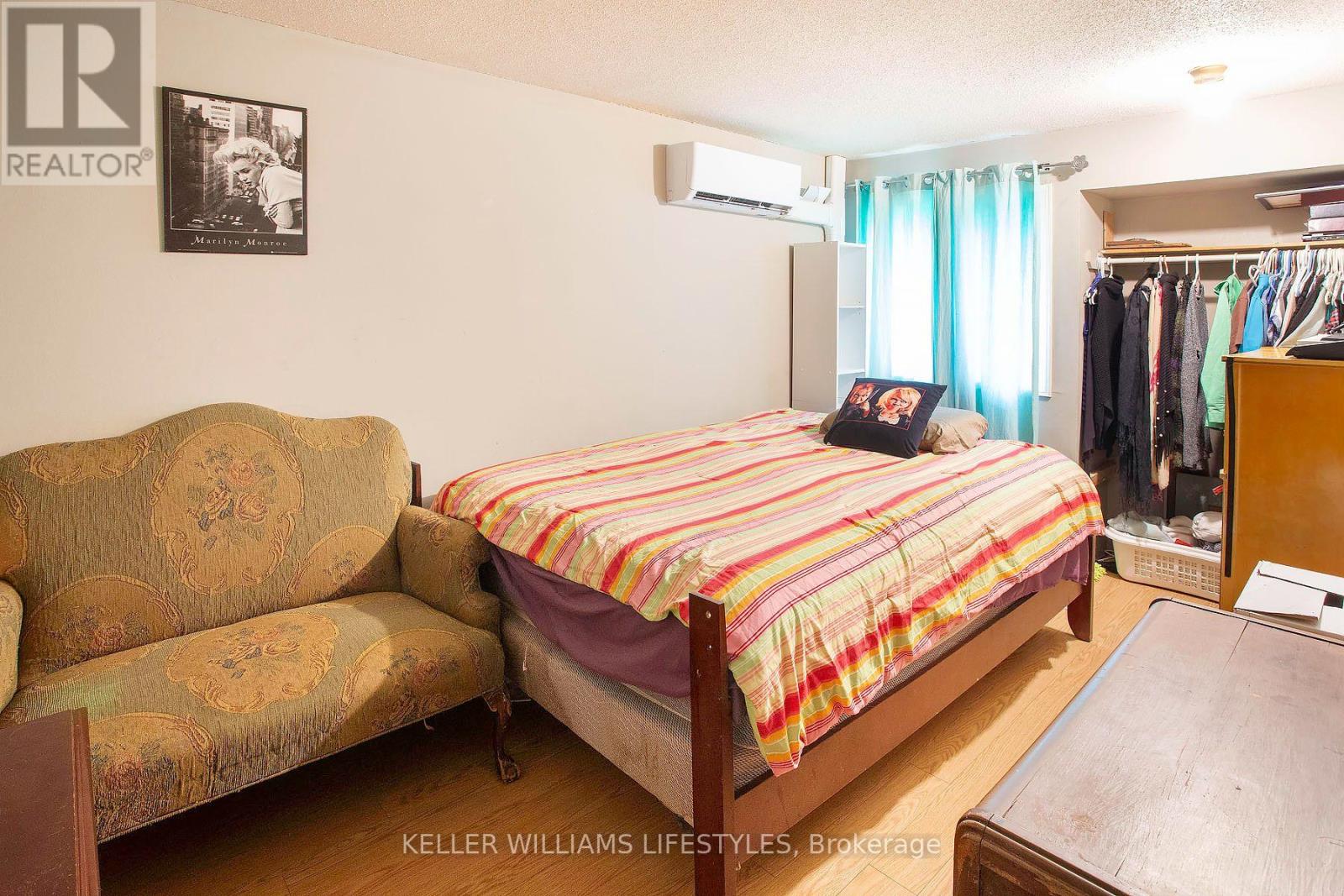 120 MONMORE ROAD - 14