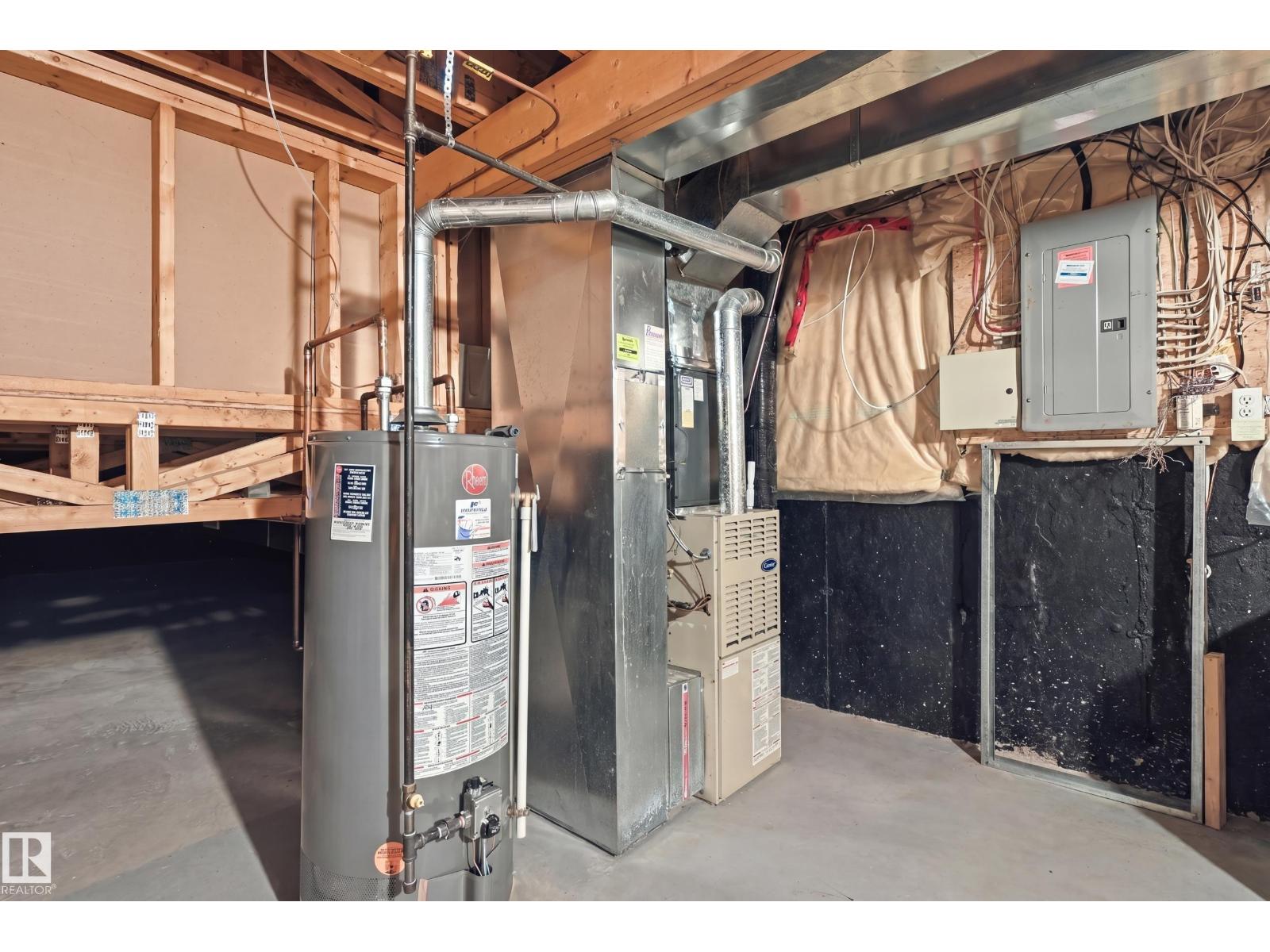 2050 TANNER WD NW - 33