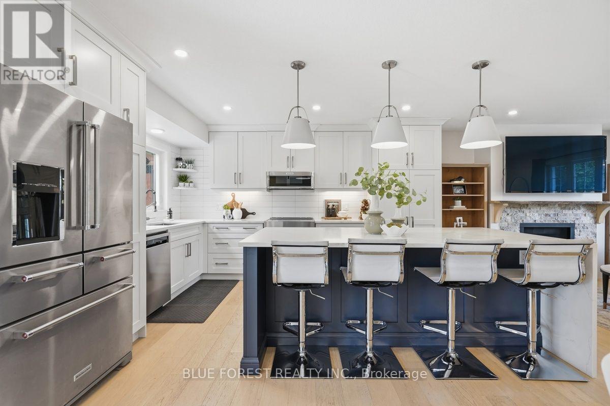 21 AGINCOURT PLACE - 11