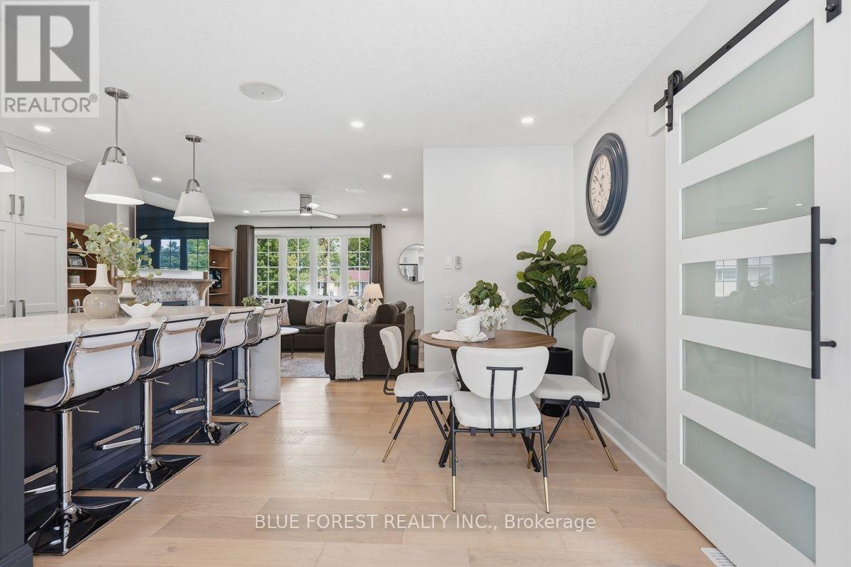 21 AGINCOURT PLACE - 16
