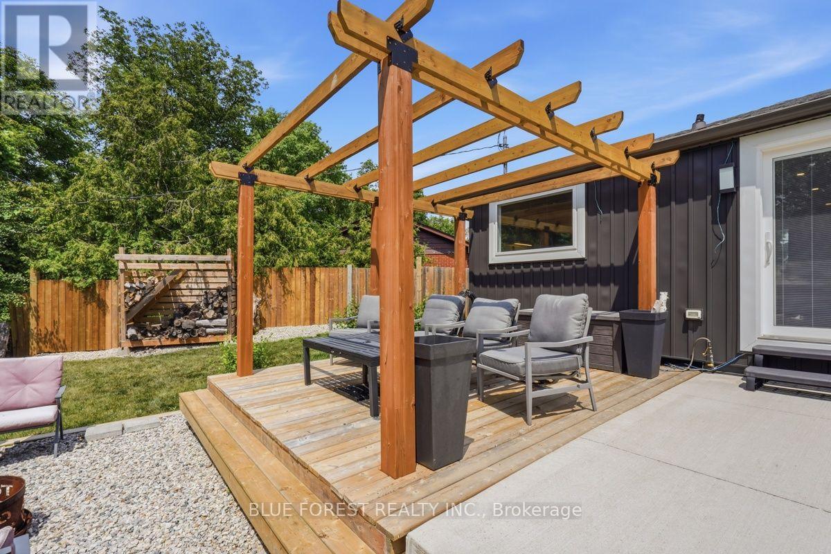 21 AGINCOURT PLACE - 37