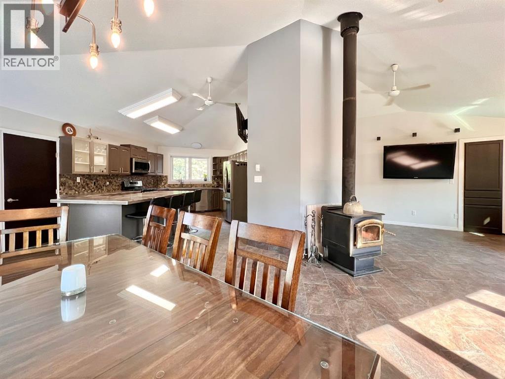 703010 Range Road 63 - 18
