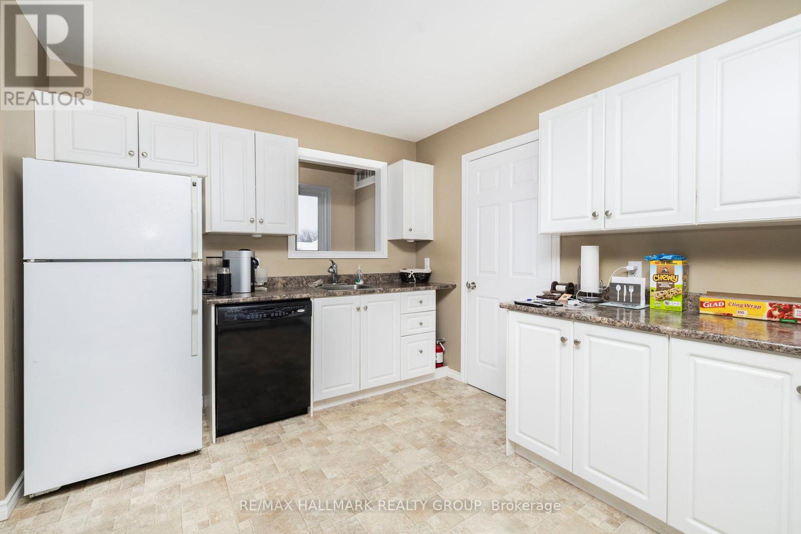 1796 DUMAS STREET - 21