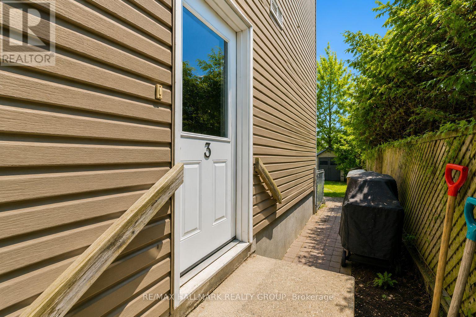 1796 DUMAS STREET - 31