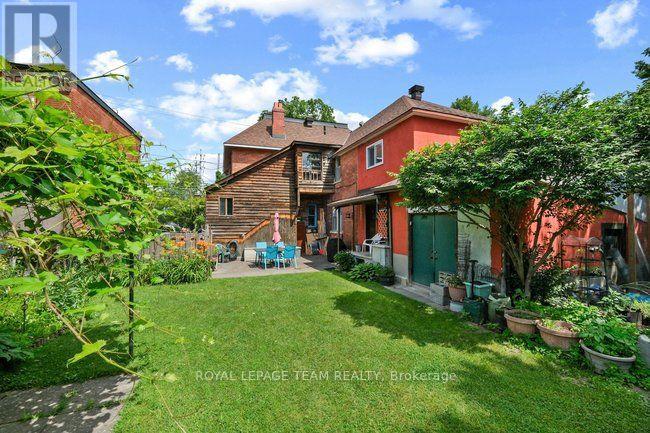 5 Bed, 3 Bath Multi-Family for Sale in Ottawa – 182 FIFTH AVENUE, Ottawa – MLS# X13552106 - Image 11